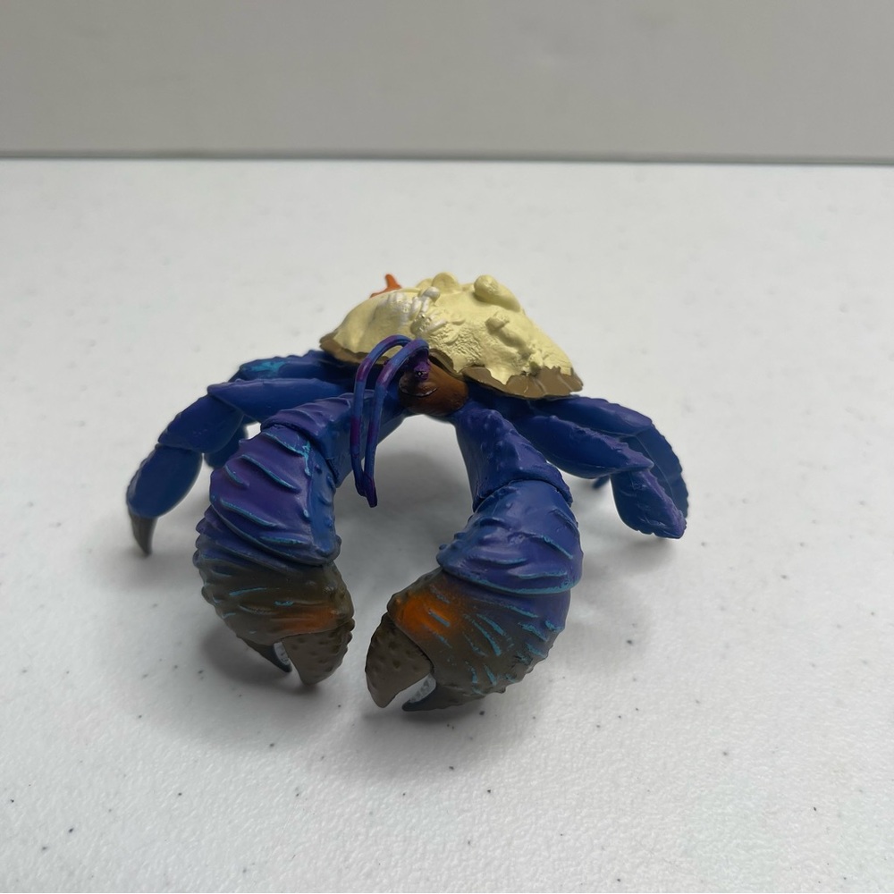 Disney Moana Tamatoa PVC Shiny Sparkle Coconut Crab toy/Cake Topper Blue 01